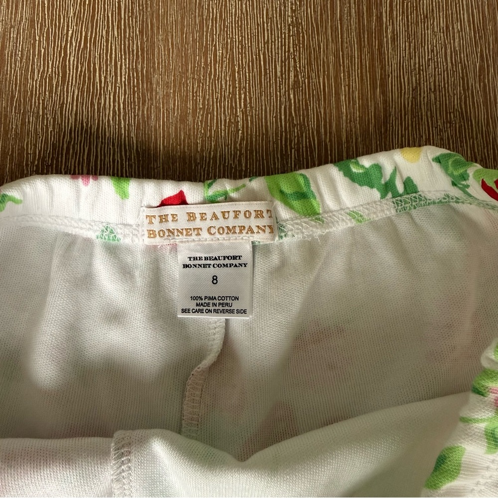 NWOT Beaufort Bonnet Company strawberry shorts, 8 - Picture 3 of 3